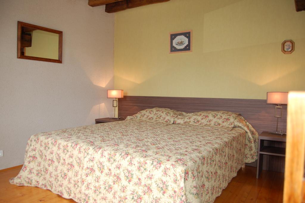 Le Moulin Neuf Bed and Breakfast Vignoux-sur-Barangeon Δωμάτιο φωτογραφία