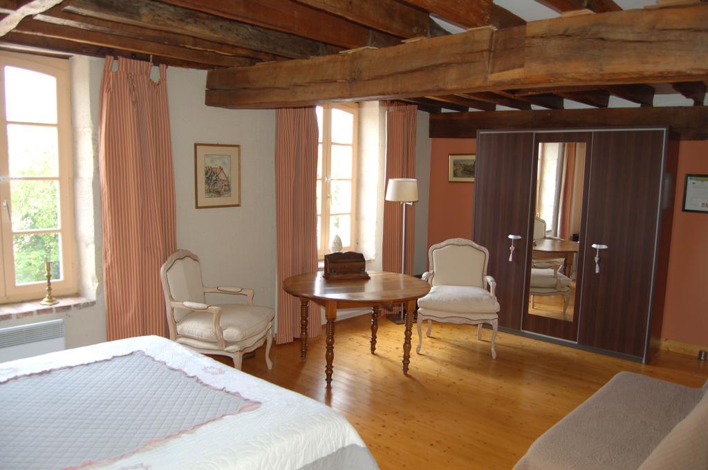 Le Moulin Neuf Bed and Breakfast Vignoux-sur-Barangeon Δωμάτιο φωτογραφία