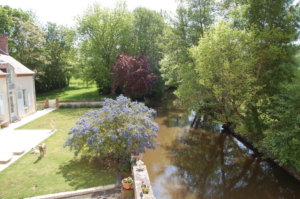 Le Moulin Neuf Bed and Breakfast Vignoux-sur-Barangeon Δωμάτιο φωτογραφία