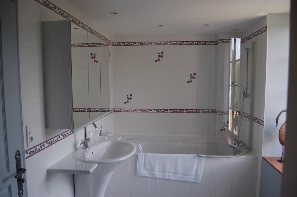 Le Moulin Neuf Bed and Breakfast Vignoux-sur-Barangeon Δωμάτιο φωτογραφία